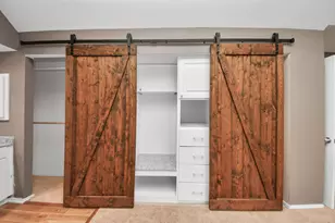 902 Rolling Mill Dr, Sugar Land, TX 77498 - Photo 27