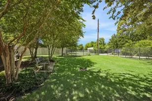 1819 Agoura Hills Dr, Houston, TX 77080 - Photo 33
