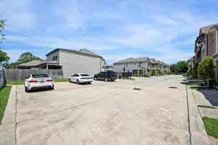 1819 Agoura Hills Dr, Houston, TX 77080 - Photo 35