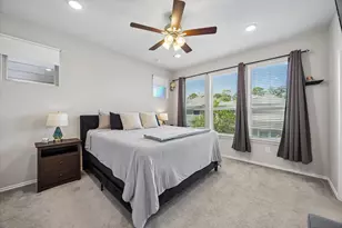 1819 Agoura Hills Dr, Houston, TX 77080 - Photo 19
