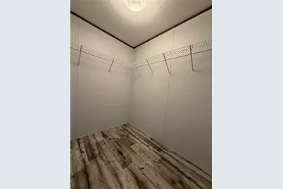 138 Dutch Lake Court, Oyster Creek, TX 77541 - Photo 9