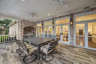 223 Heritage Oaks Ln, Houston, TX 77024 - Photo 39