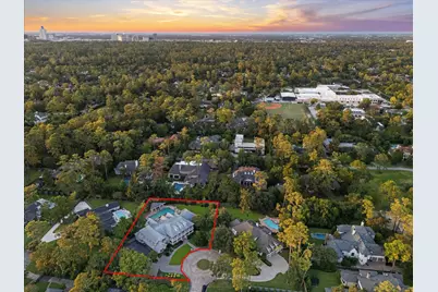 223 Heritage Oaks Lane, Houston, TX 77024 - Photo 47