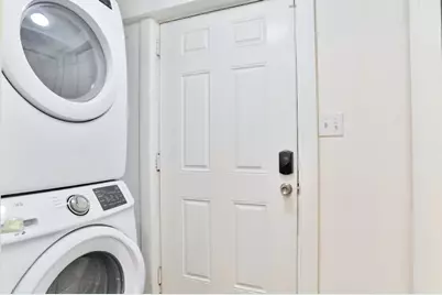 2424 38th Street, Galveston, TX 77550 - Photo 23