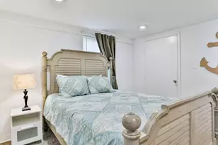 2424 38th St, Galveston, TX 77550 - Photo 21