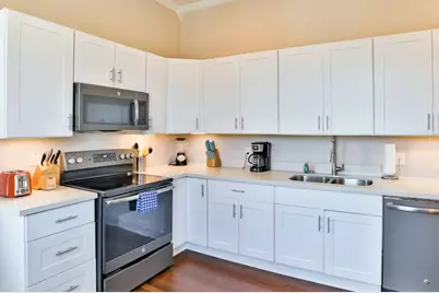 2424 38th Street, Galveston, TX 77550 - Photo 5