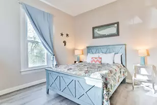 2424 38th St, Galveston, TX 77550 - Photo 11