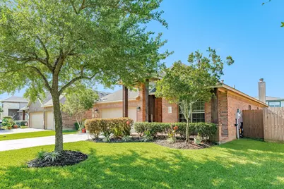 2506 Via Montesano, League City, TX 77573 - Photo 31