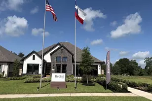 322 Legacy Pt Dr, Sealy, TX 77474 - Photo 3