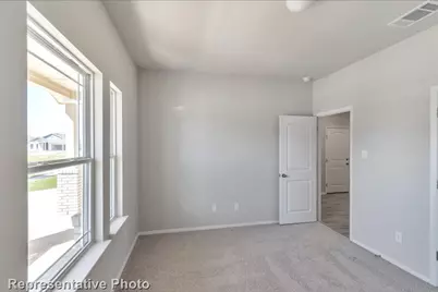 322 Legacy Point Drive, Sealy, TX 77474 - Photo 5