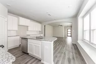15211 Stuart Bat Cave Ln, Cypress, TX 77433 - Photo 9