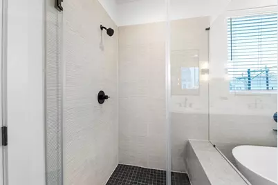 3415 Baer Street, Houston, TX 77020 - Photo 13