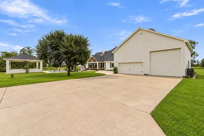3103 Brundrett Road, Wallis, TX 77485 - Photo 39