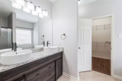 3031 Sweet Gum Bay Court, Dickinson, TX 77539 - Photo 11