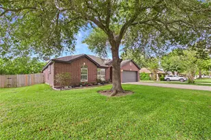 13131 7th St, Santa Fe, TX 77510 - Photo 3