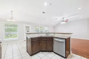 13131 7th St, Santa Fe, TX 77510 - Photo 17