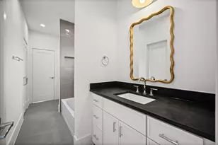 806 Milwaukee St, Houston, TX 77009 - Photo 31