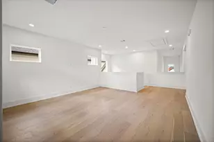 806 Milwaukee St, Houston, TX 77009 - Photo 33