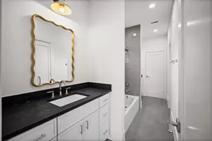 806 Milwaukee St, Houston, TX 77009 - Photo 25