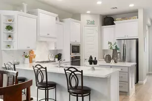 5043 Country Mdws Trl, Iowa Colony, TX 77583 - Photo 11