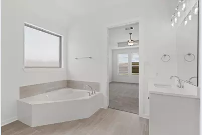 18056 Brennie Bird Lane, Conroe, TX 77302 - Photo 11