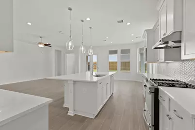 18056 Brennie Bird Lane, Conroe, TX 77302 - Photo 9