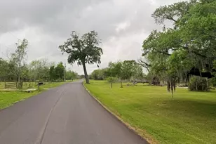 2744 County Rd 415C, Brazoria, TX 77422 - Photo 11