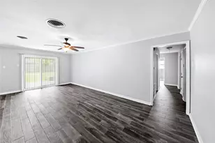 9003 Bintliff Dr, Houston, TX 77074 - Photo 5
