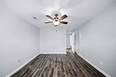 9003 Bintliff Drive, Houston, TX 77074 - Photo 17