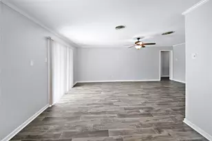 9003 Bintliff Dr, Houston, TX 77074 - Photo 7