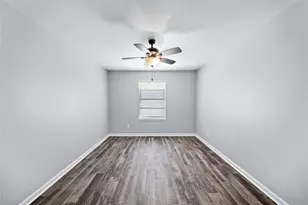 9003 Bintliff Dr, Houston, TX 77074 - Photo 13