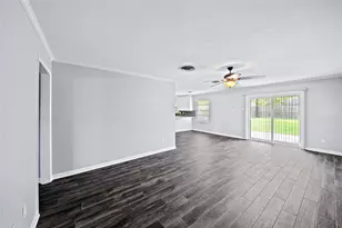 9003 Bintliff Dr, Houston, TX 77074 - Photo 3