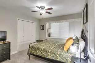 2811 Quincannon Ln, Houston, TX 77043 - Photo 19