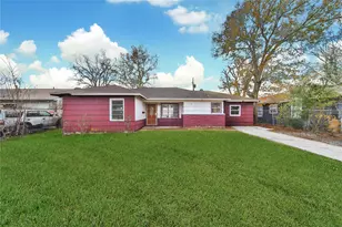 5774 Belarbor St, Houston, TX 77033 - Photo 1