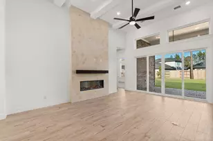 30902 Pigeon Vly Dr, Waller, TX 77484 - Photo 9