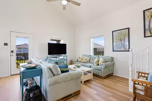 2011 Vista, Crystal Beach, TX 77650 - Photo 25