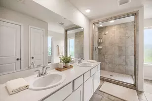 219 Club Crest Ln, Houston, TX 77009 - Photo 23