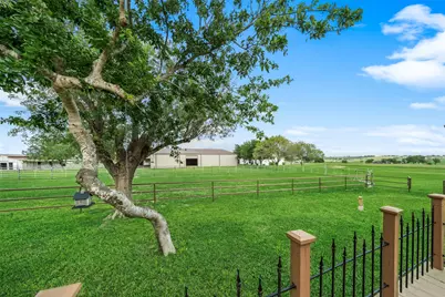 119 Fm 1891, Shiner, TX 77984 - Photo 31
