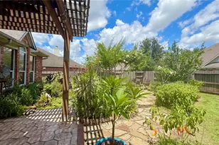 14915 Meridian Park Ln, Humble, TX 77396 - Photo 39