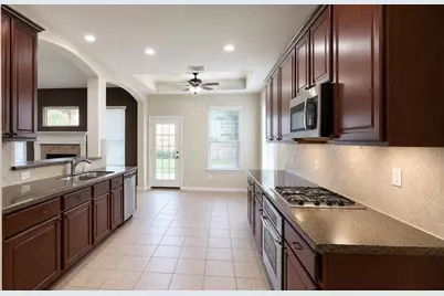 14915 Meridian Park Lane, Humble, TX 77396 - Photo 9