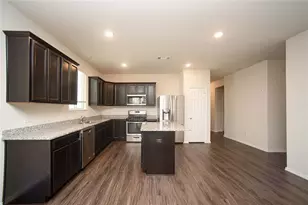 4252 Pine Still Rd, Conroe, TX 77304 - Photo 5