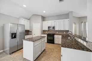 14923 Barton Grove Ln, Humble, TX 77396 - Photo 9