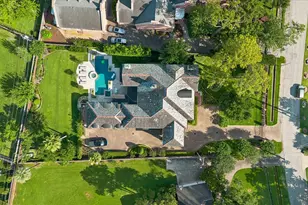 724 W Friar Tuck Ln, Houston, TX 77024 - Photo 49