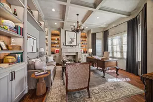 724 W Friar Tuck Ln, Houston, TX 77024 - Photo 5