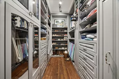 724 W Friar Tuck Lane, Houston, TX 77024 - Photo 25
