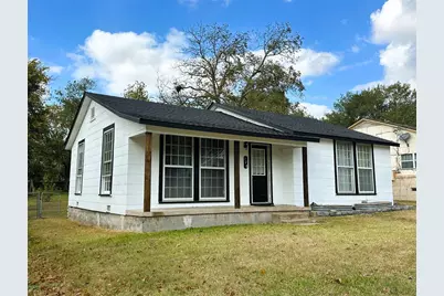 128 Harris Street, Bellville, TX 77418 - Photo 1