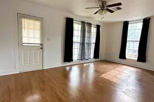 128 Harris St, Bellville, TX 77418 - Photo 5