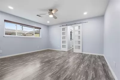 5347 Rutherglenn Drive, Houston, TX 77096 - Photo 9