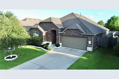 6515 Sterling Shores Lane, Rosenberg, TX 77471 - Photo 1