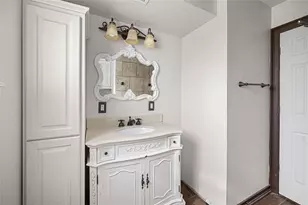 5205 Cornish St, Houston, TX 77007 - Photo 9